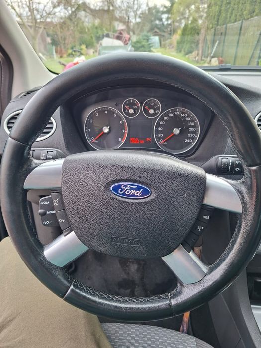 Ford Focus mk2 1.6 gaz