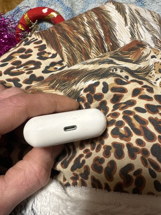 Кейс для air pods 4