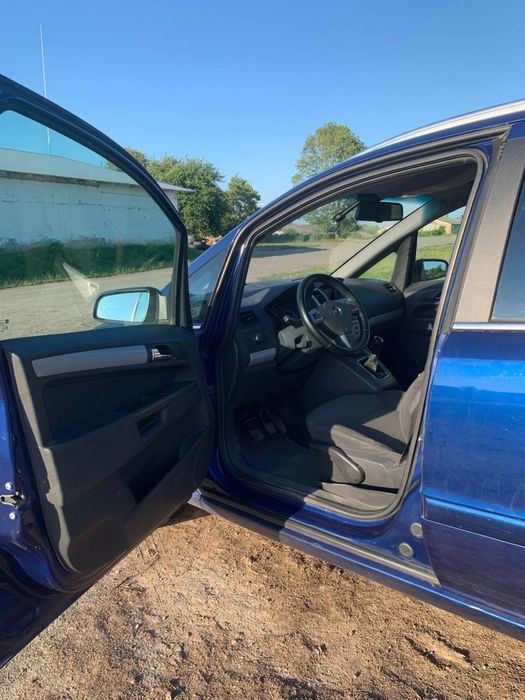 Opel Zafira 2009 1.9tdi