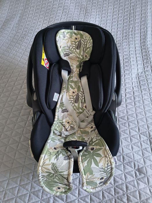 Cybex CLOUD G+ PLUS i-Size fotelik 0-13 kg + wkładka Kolor Moon Black