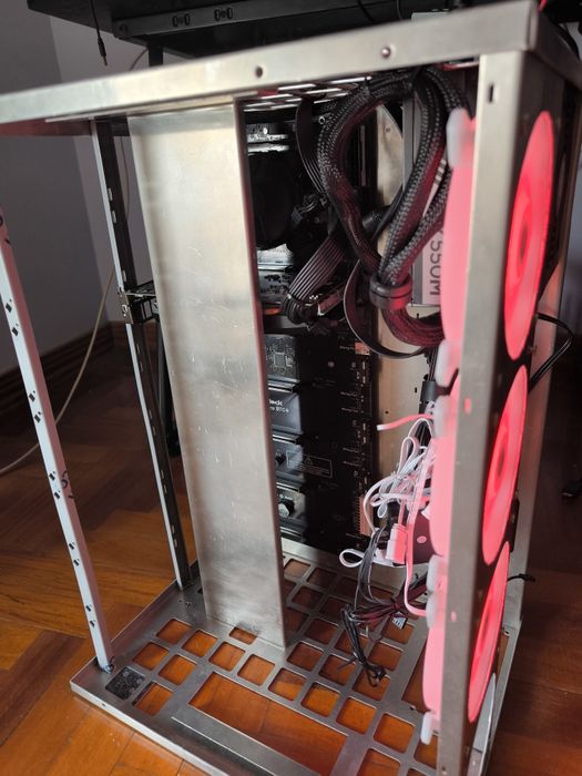 PC | Torre GAMER i5 10400F | 16GB RAM | GTX 1050 Ti 4GB vendo ou troco
