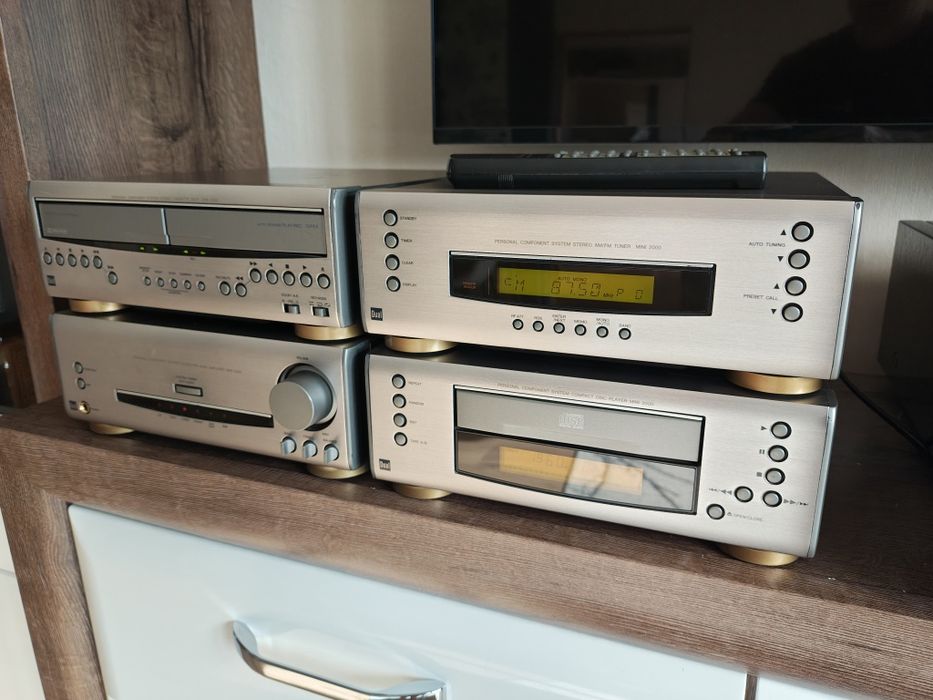 Wieża stereo Dual Mini 2000 z pilotem vintage lata 90 te