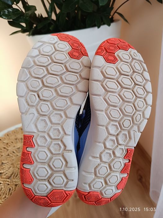 Buty sportowe Nike Flex Experience r 36.5 cm