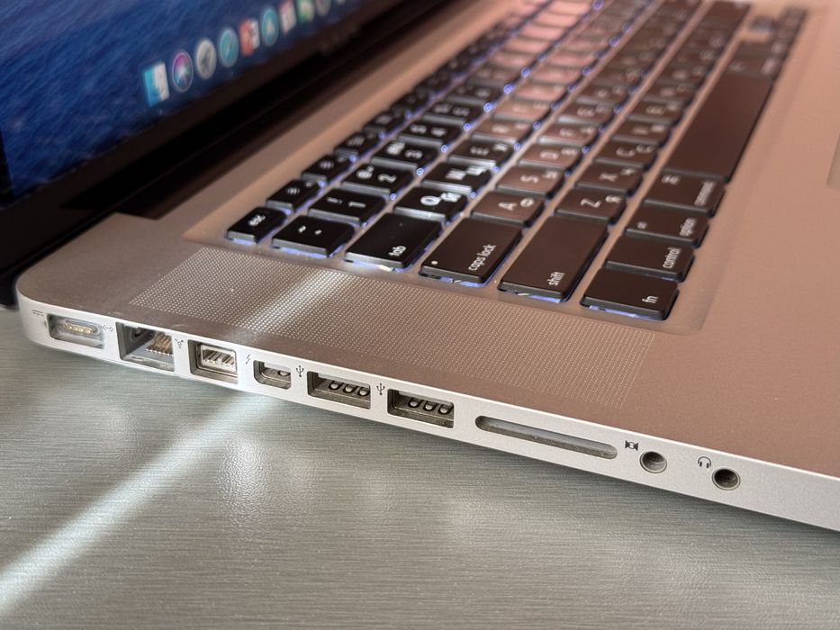 MacBook Pro 15 2012 mid i7 16gb 120ssd 500hdd A1286