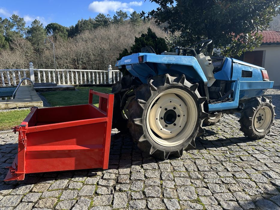 Trator ISEKI  Landhope 170