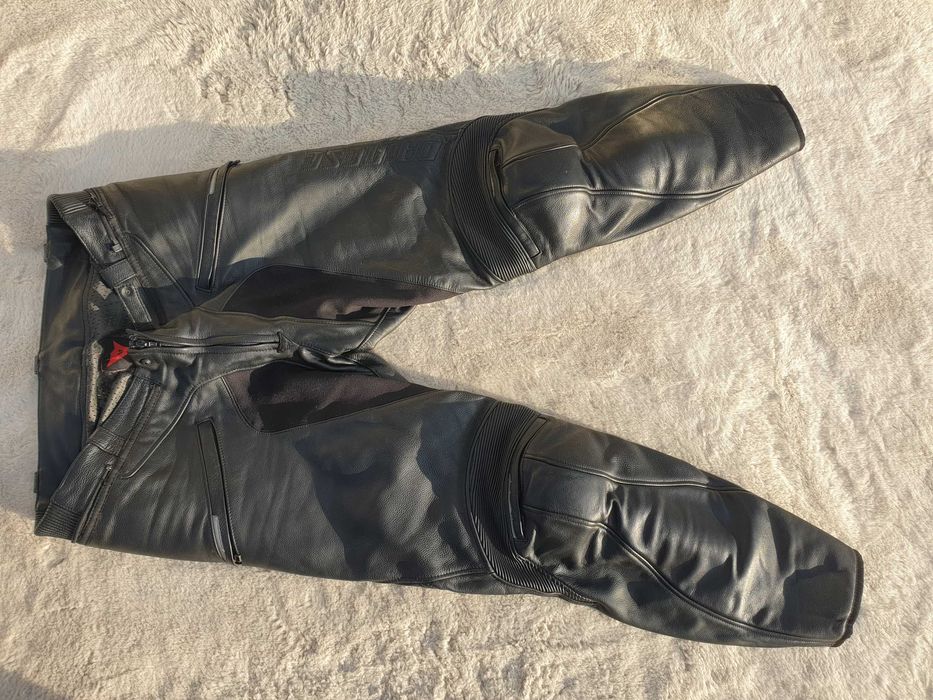 Dainese Alien Pelle  56 Eur XXL Spodnie motocyklowe