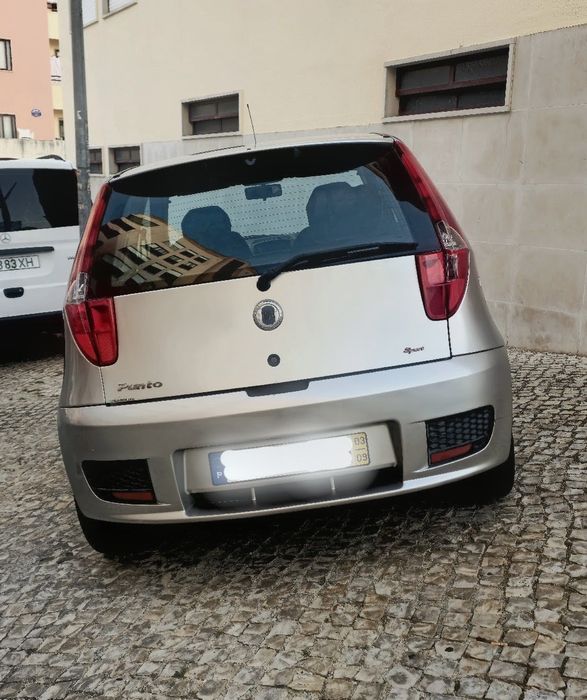Fiat Punto 188 Restyling 1.4 Sport 95cv foto 3