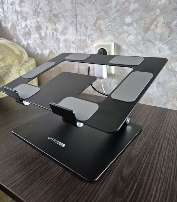 Підставка під ноутбук officePro LS111 black