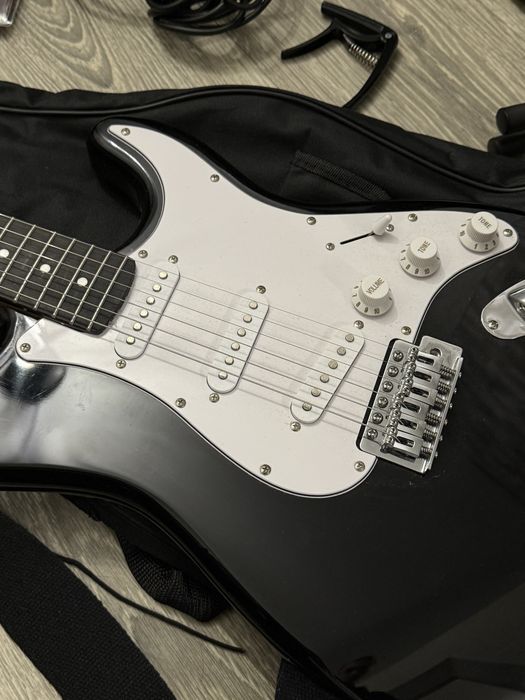 Електрогітара Deviser