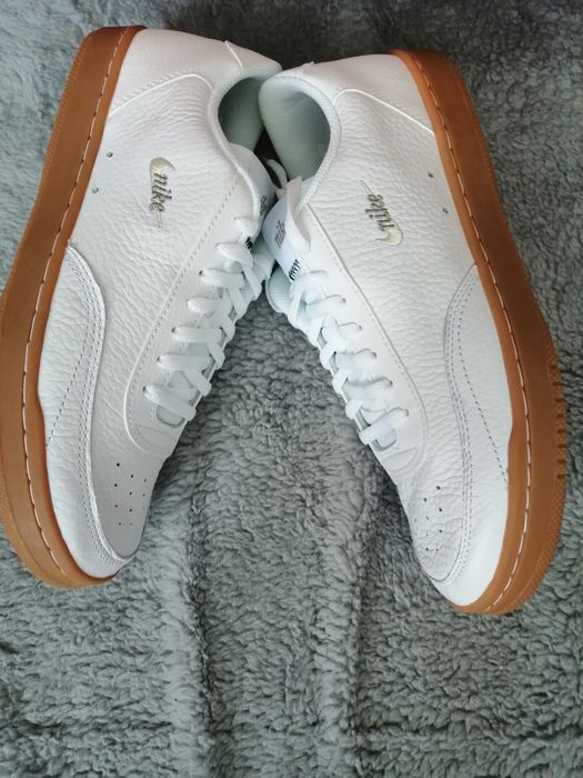 Buty Nike (skórzane) - Nowe