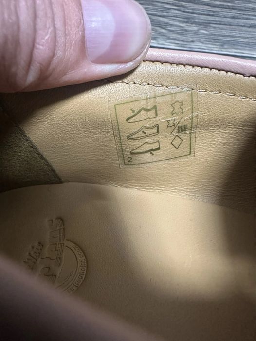 Лофери жіночі dr martens adrian