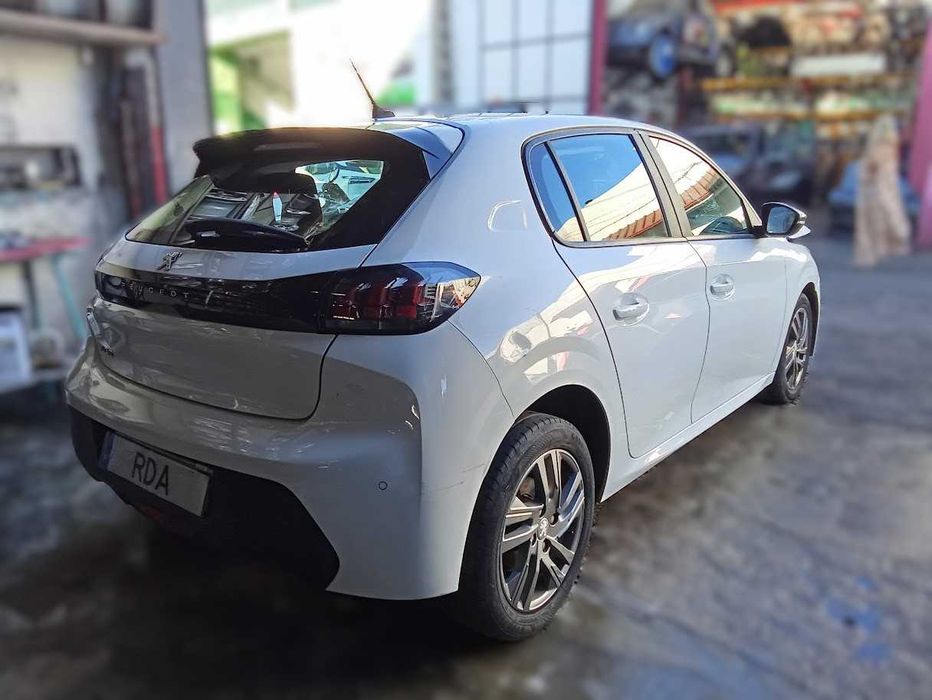 Peugeot 208 II 1.5 BlueHDI de 2023