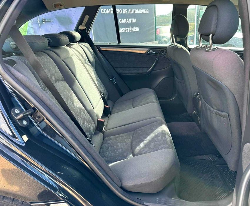 Mercedes-Benz Classe C Station 200 CDi- Garantia Incluída