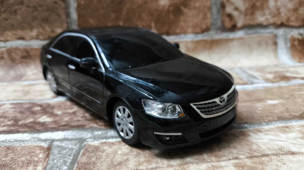 Машинка на радіокеруванні Toyota Camry 1:24 Rastar