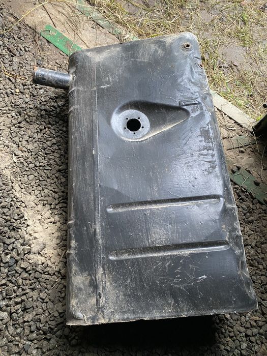 Продам бензобак до автомобіля ГАЗ - 69