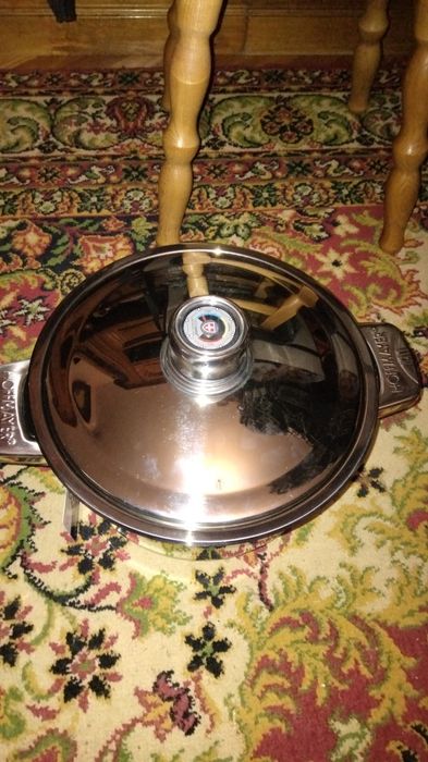 Продам набор кастрюль HoffMayer