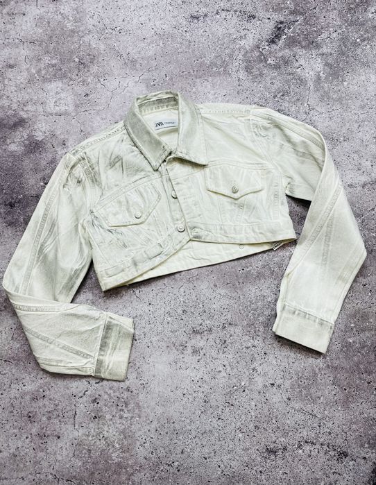 Женская белая молочная джинсовая куртка Zara M/S джинсовая курточка