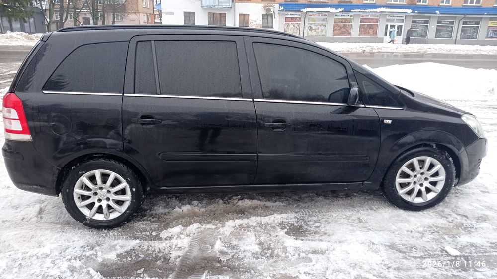 Opel  Zafira 1.7d. мінівен