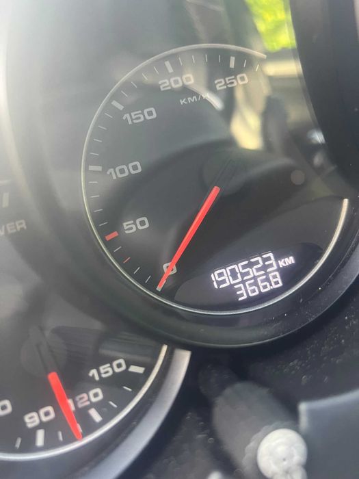 Porsche Cayenne 3.0 V6 Hibrid