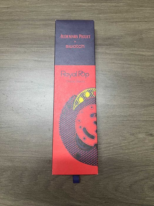 Swatch AP Orenji Hachi SSX03L103N– granatowy Lépine, 8 pomarańczowych śrubek