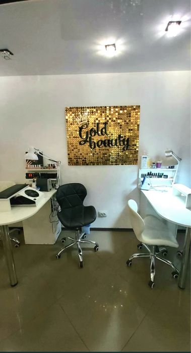 Сдам в аренду место для мастера парикмахера