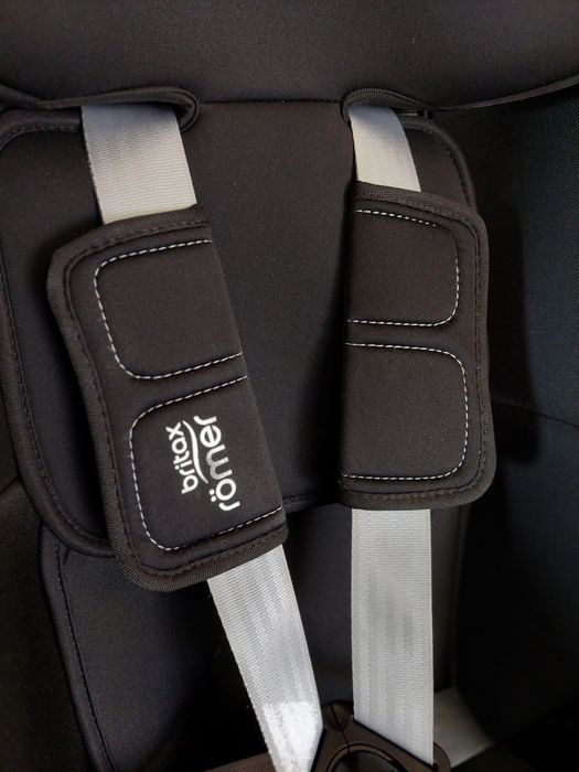 Cadeira auto Britax Romer Dual Fix M i-size