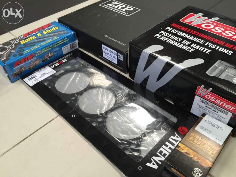 Pistons forjados Wossner e Bielas ZRP para C20LET | C20XE