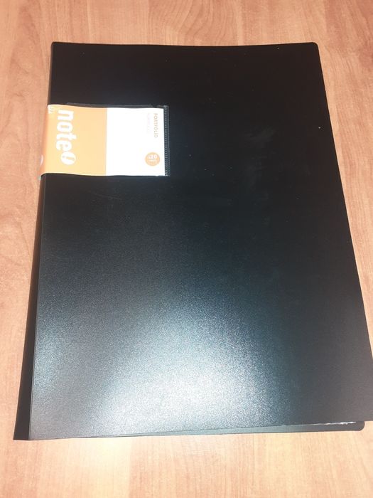 Portefólios com 20 folhas