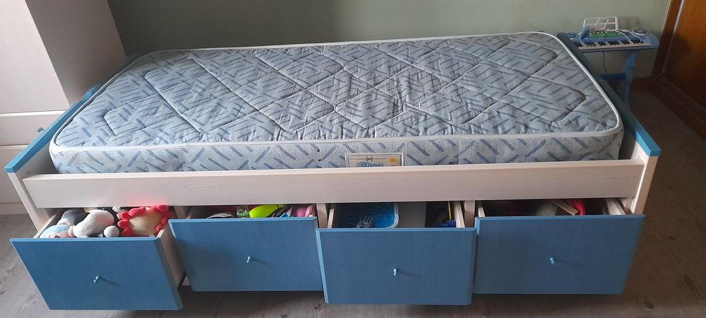 Cama de crianca - bom preço