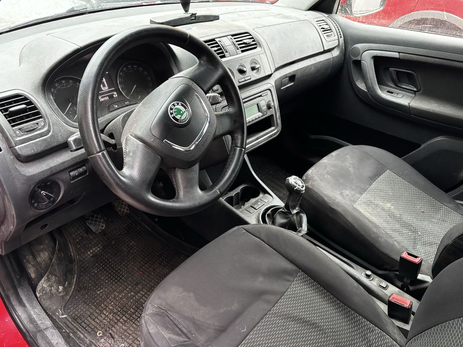 Продам Skoda Fabia 2013 1.6 TDI