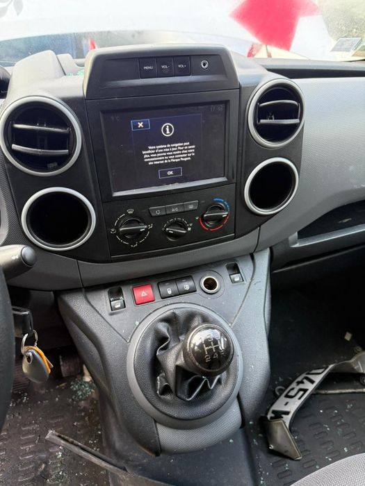 Para peças PEUGEOT Partner II