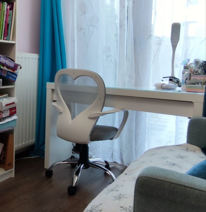 IKEA MALM Toaletka z szufladą, biały, 120x41 cm + fotel  Daisy