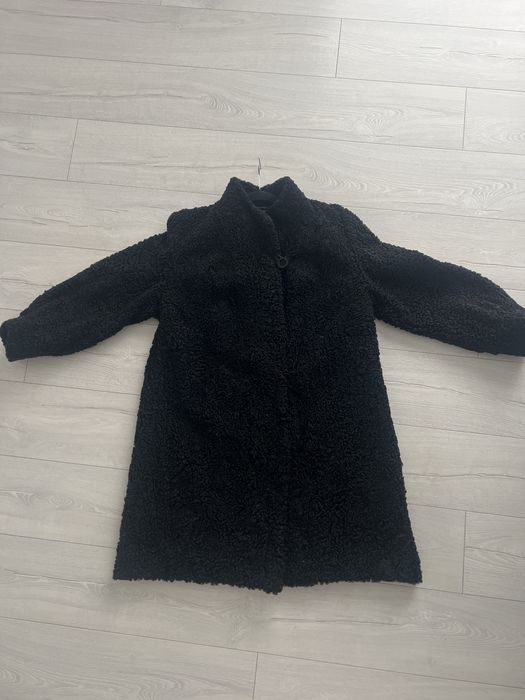 Naturalne, ekskluzywne futro z naturalnych karakulow