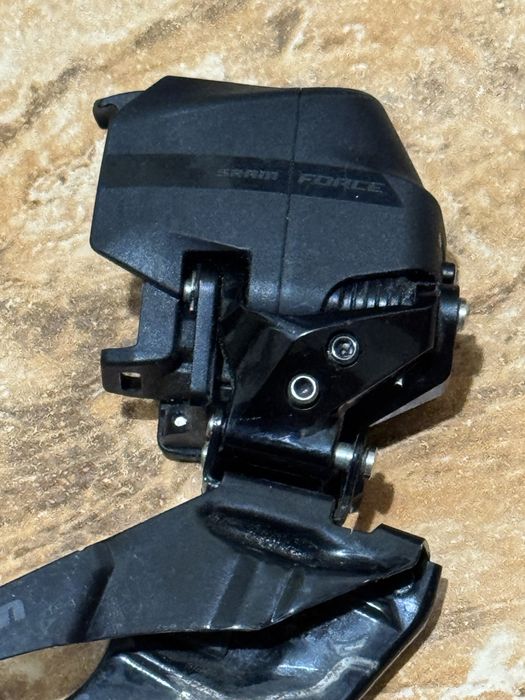 Przerzutka przednia SRAM Force AXS 2/12 spt, FD-FRC-EW-D2. Wide