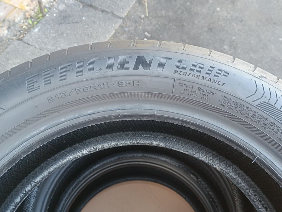 215/55R18 95H Goodyear Efficient Grip Performance