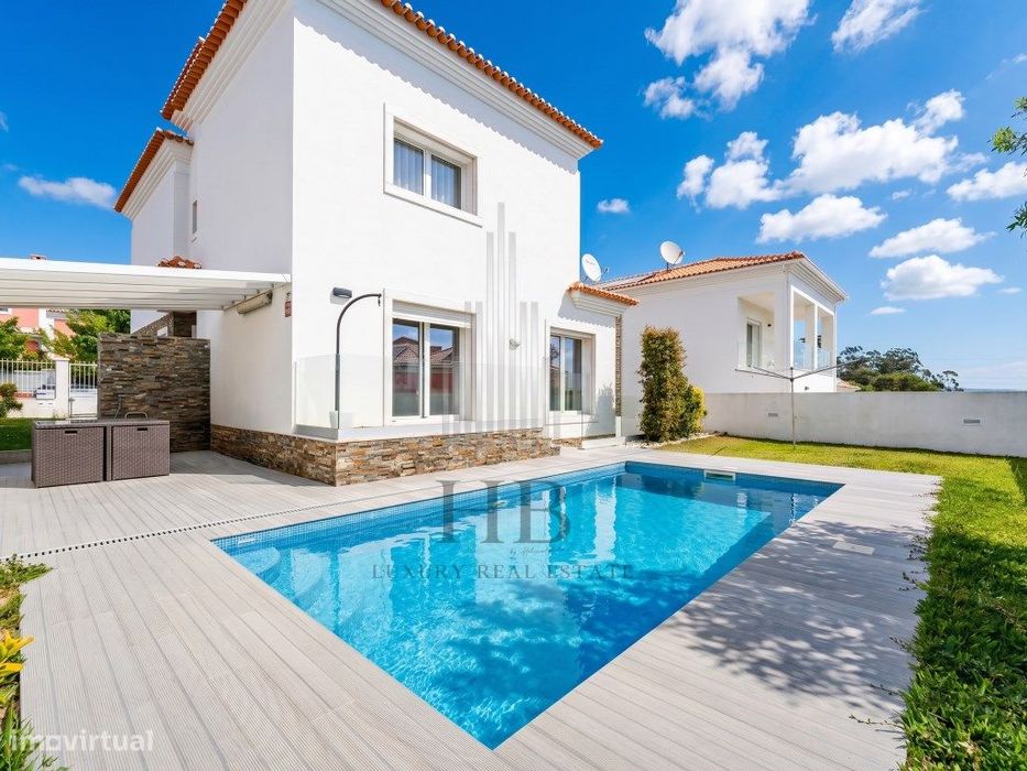 Exclusiva Moradia T4 com Piscina e Jardim Privativo | Sintra |Maniq...