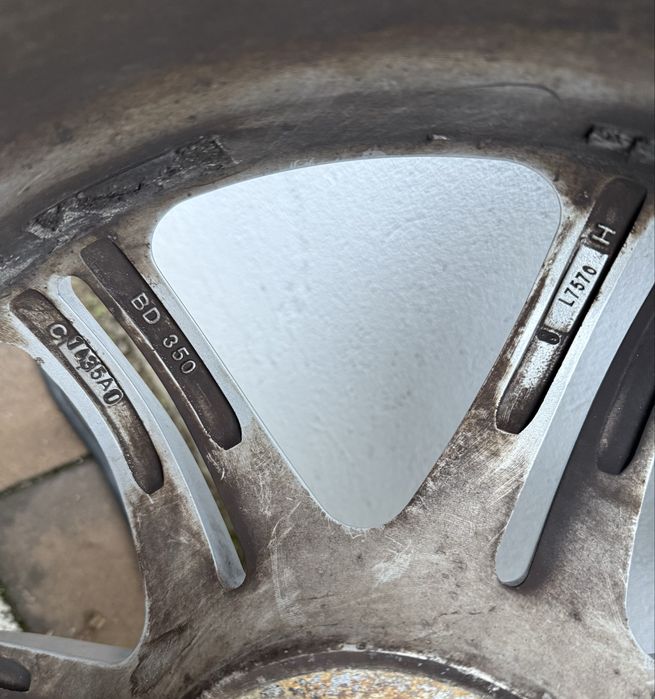 Felgi koła MOMO CORSE 4x100 17”