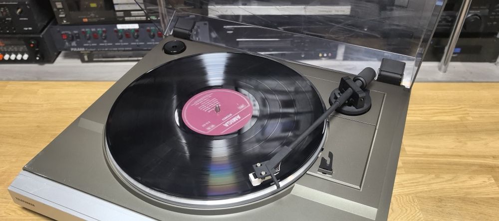 Вініловий програвач Telefunken HS700