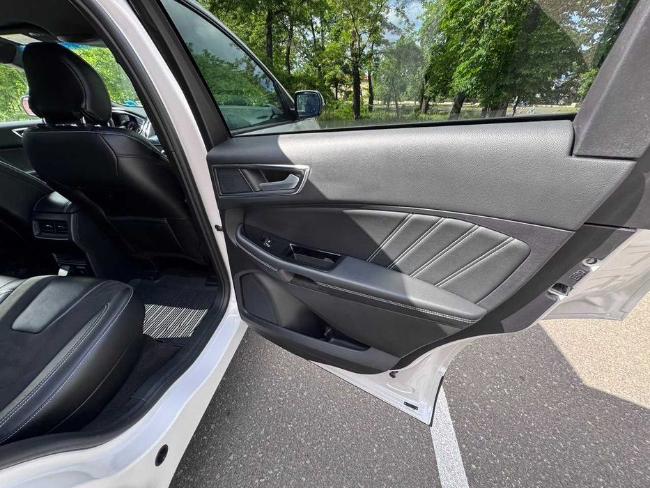 Ford Edge 2018 VIN 2FMPK4AP6KBB00578 фото оголошення 10 з 16