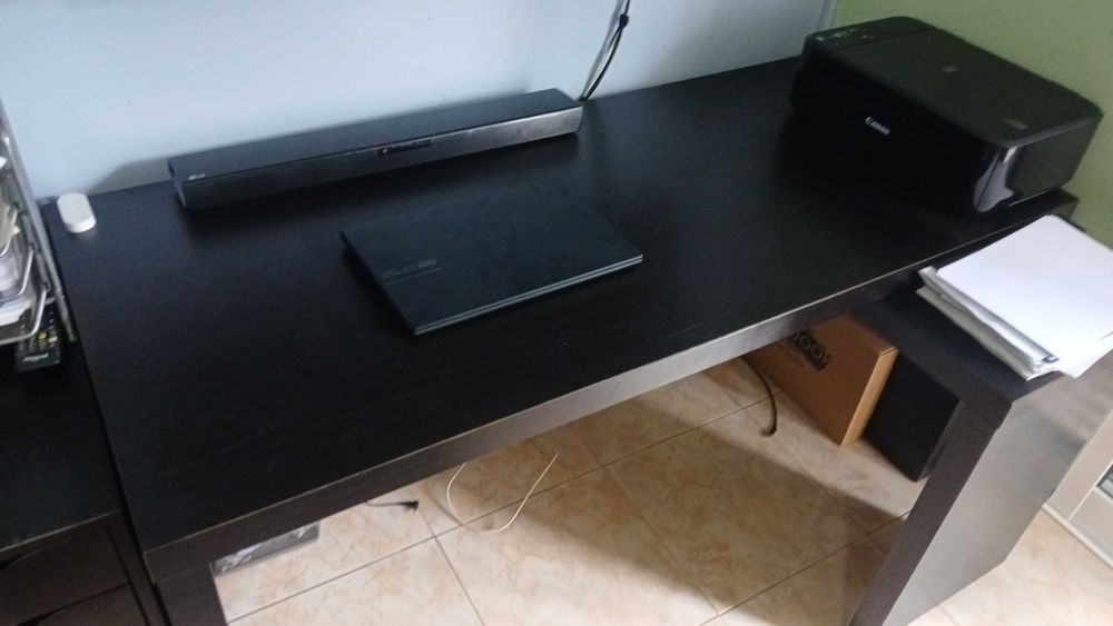 MALM Secretária c/painel extraível, Preto, 151x65 cm