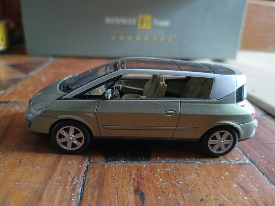 Renault Avantime 1:43