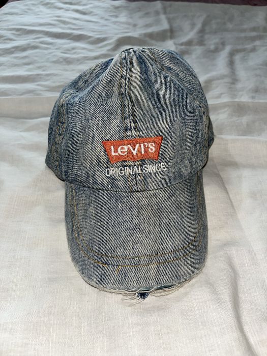 Олдскульна LEVIS кепка з дефектом на любу голову