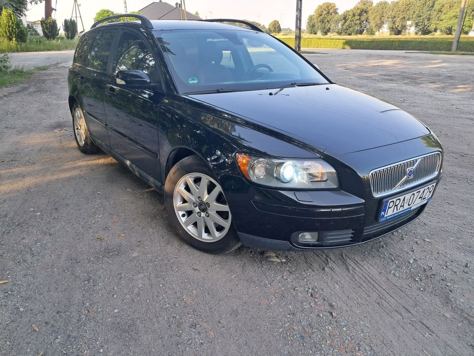 Volvo V50