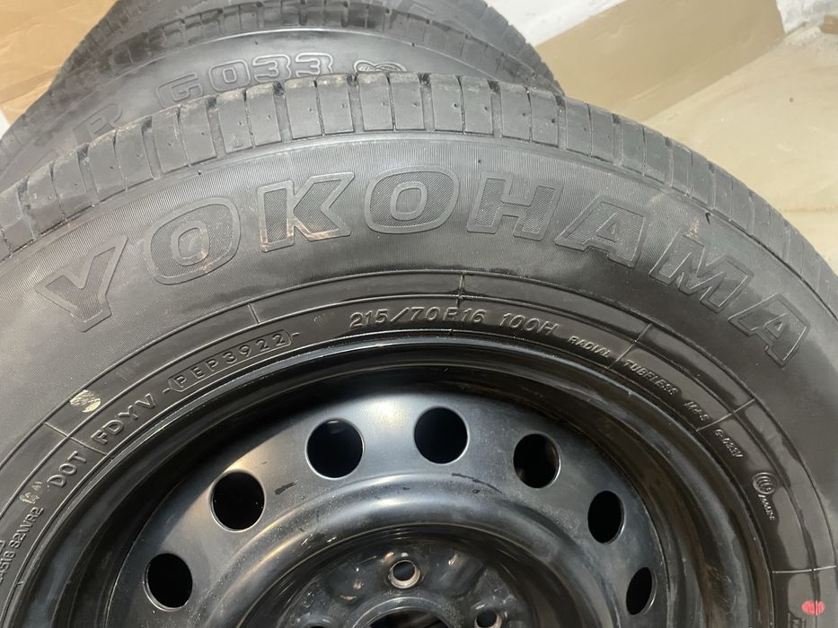 Резина yakohama з дисками (можливо окремо) r16 /215/70,розб. 5/114.3
