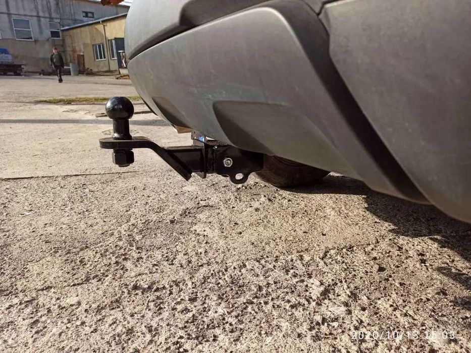 ФАРКОП на Renault Duster (Рено Дастер). Причіпне з електропакетом. Заводська якість!