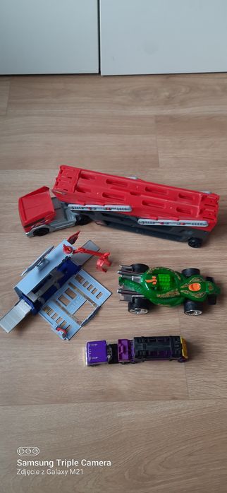 Zestaw Hot wheels