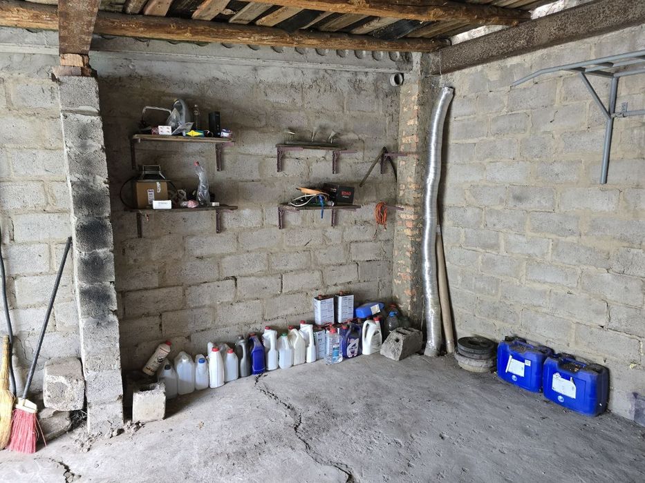 Срочно Продам гараж в Солоному