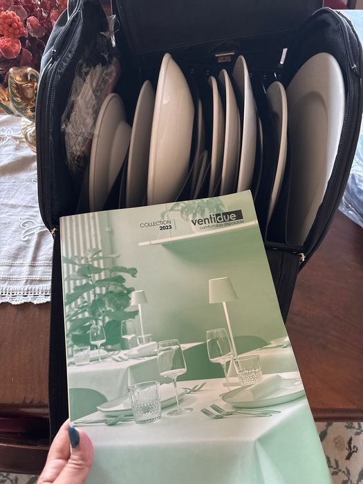 Conjunto de pratos com mala de transporte dudson