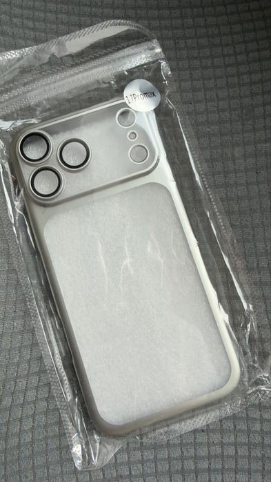 Чохол на Iphone 17 pro max