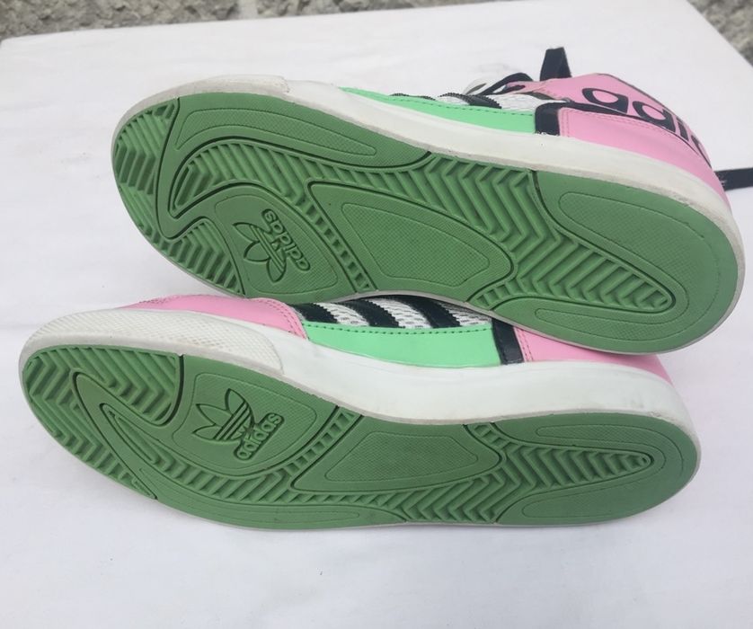 ADIDAS - 38, 2/3